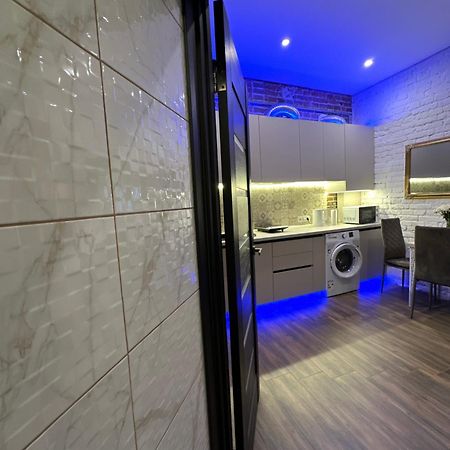 Kuss Apartments Лвив Екстериор снимка