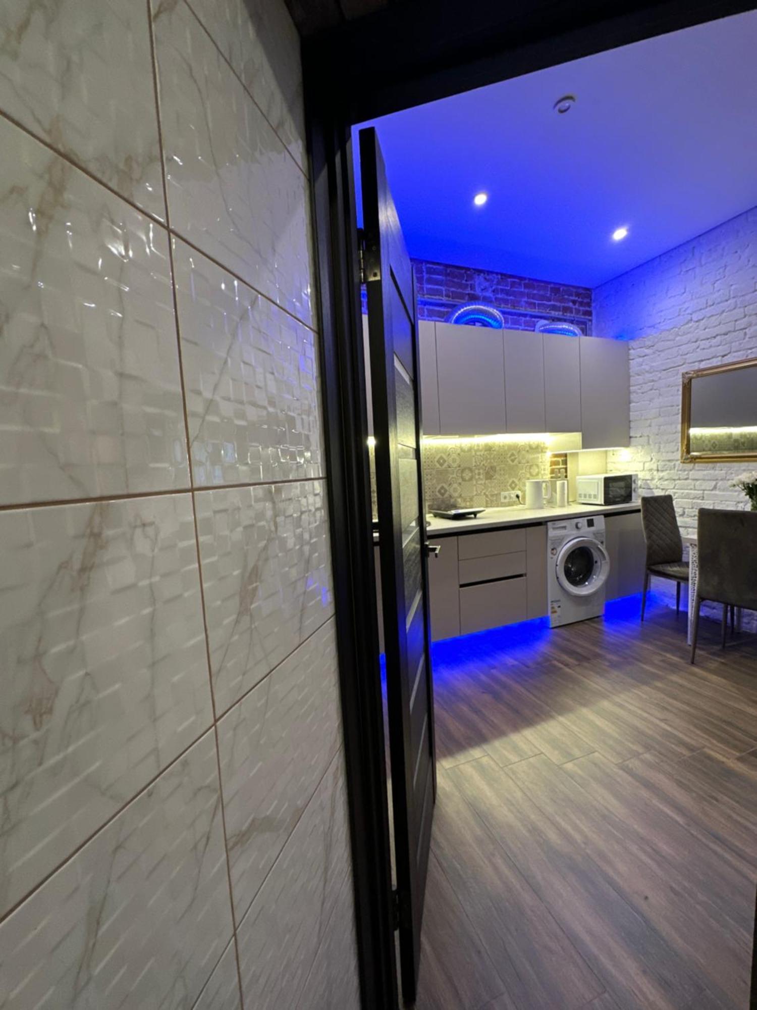 Kuss Apartments Лвив Екстериор снимка